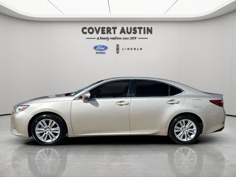 Used 2015 Lexus ES 350 FWD image 2