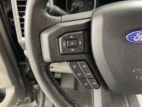 Used 2016 Ford F150 XLT w/ Equipment Group 302A Luxury AWD/4WD image 19