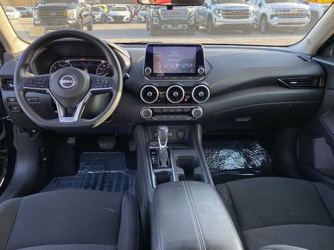 Used 2024 Nissan Sentra SV FWD image 26