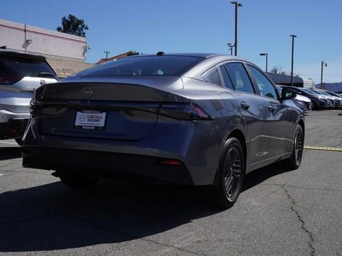 New 2026 Nissan Sentra SV image 3