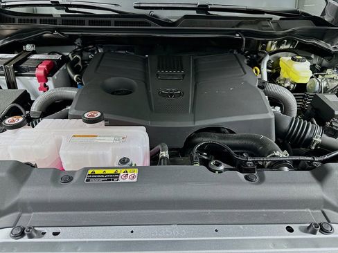 New 2026 Toyota Tundra Limited AWD/4WD image 18