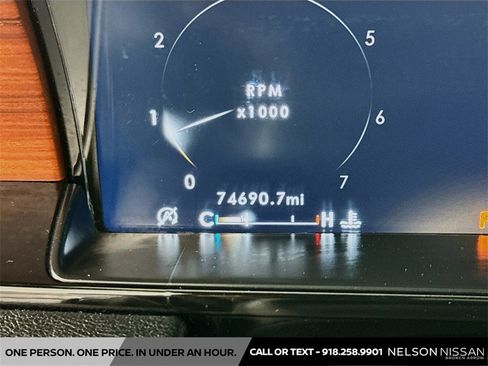 Used 2021 Lincoln Navigator Reserve image 12