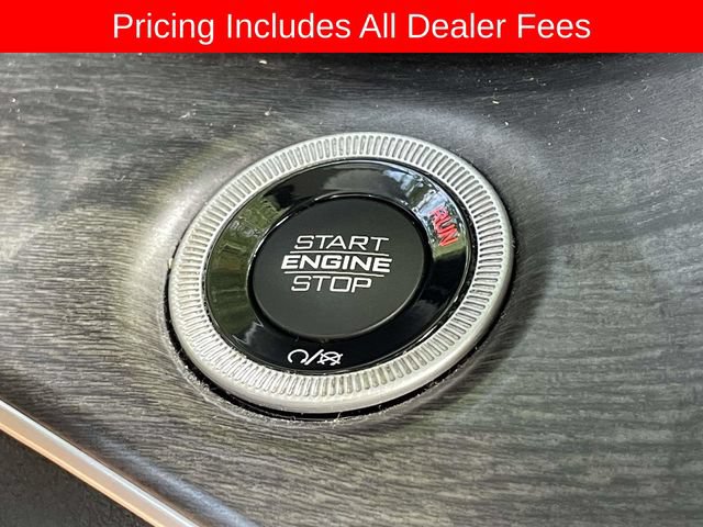 Used 2023 Jeep Grand Cherokee L Limited w/ Luxury Tech Group II AWD/4WD image 32
