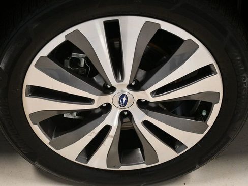 Used 2020 Subaru Ascent Limited image 20