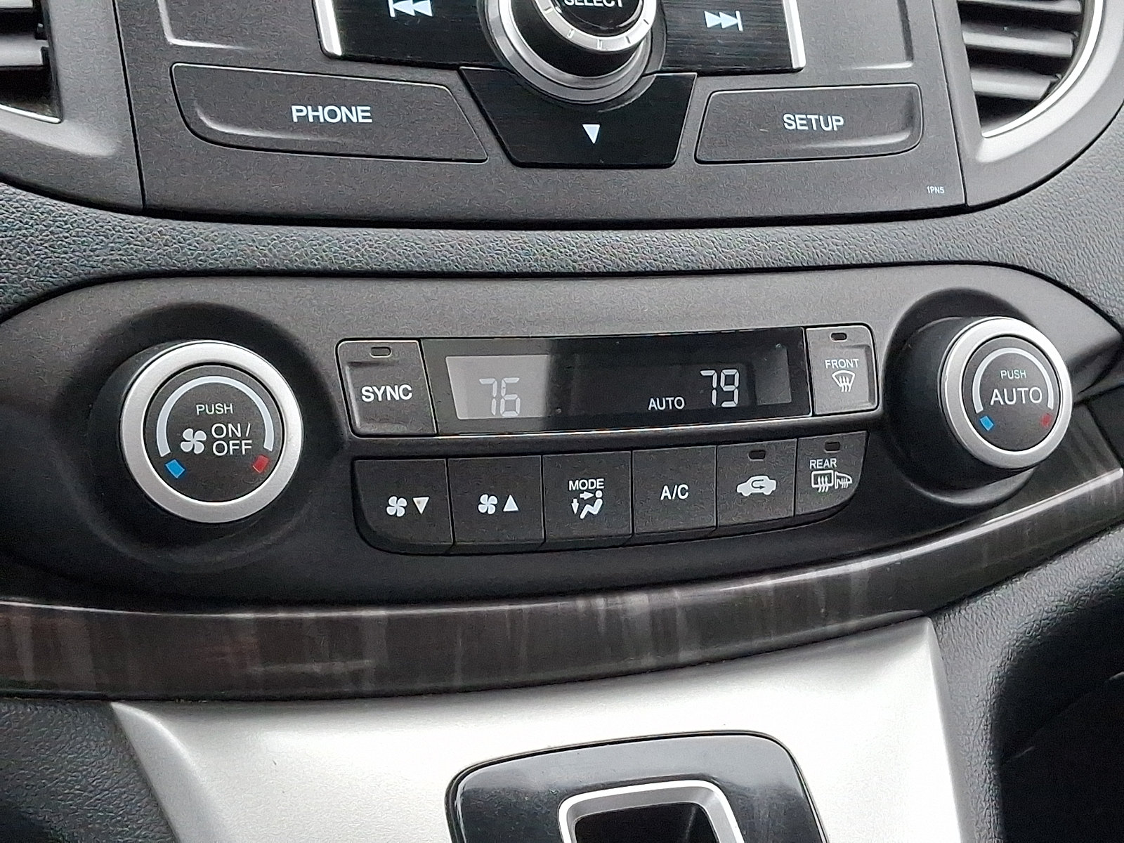 Used 2014 Honda CR-V EX-L image 16