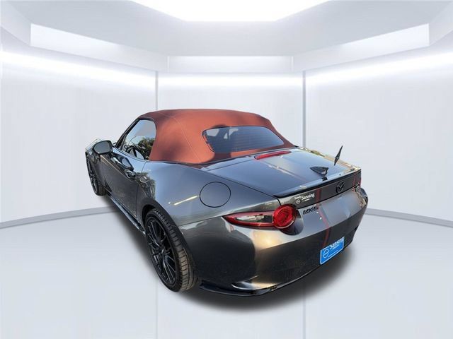 Used 2018 MAZDA MX-5 Miata Club w/ Brembo/BBS Recaro Package RWD image 8