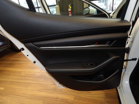 Certified 2023 MAZDA MAZDA3 s image 20