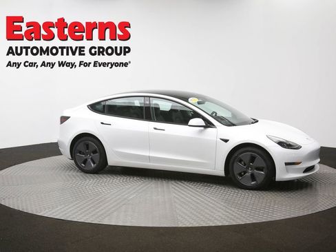 Used 2023 Tesla Model 3 Standard Range RWD image 44