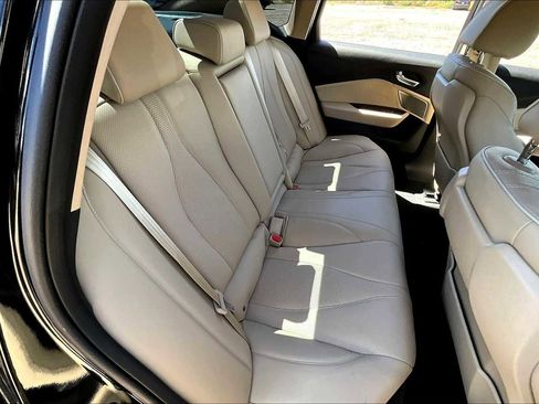 Used 2023 Acura TLX w/Advance Package image 18