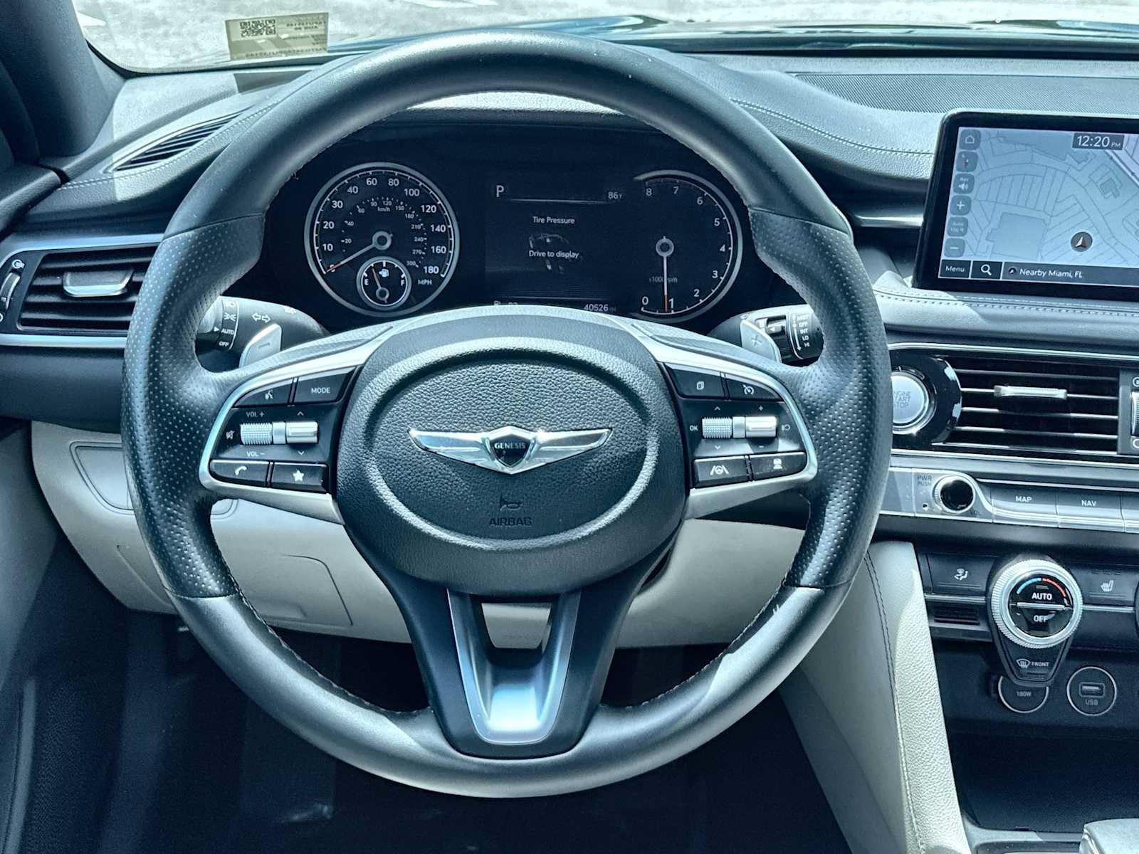 Used 2023 Genesis G70 2.0T RWD image 15