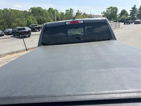 Used 2020 RAM 1500 Big Horn AWD/4WD image 14