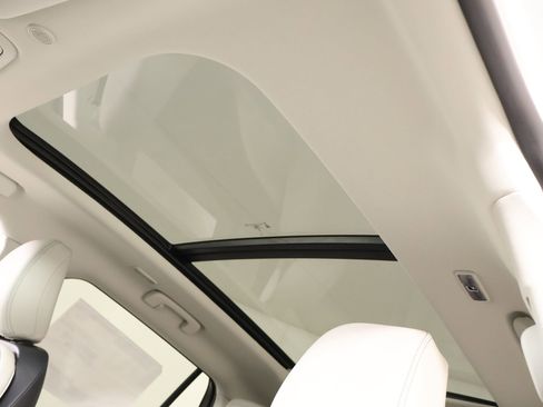 New 2026 Lincoln Aviator AWD w/ Jet Appearance Package image 16