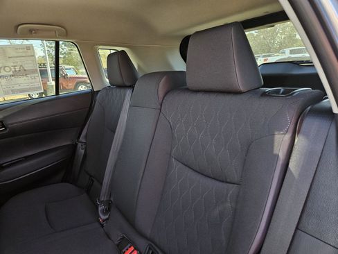 New 2026 Toyota Corolla Cross LE image 25
