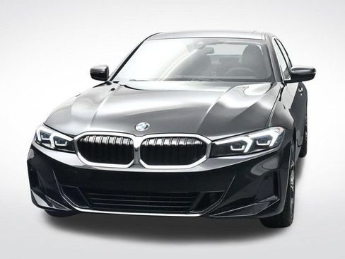 New 2026 BMW 330i xDrive Sedan w/ Convenience Package AWD/4WD image 9