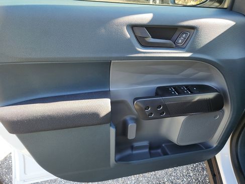 New 2025 Ford Maverick XL w/ Equipment Group 101A image 8