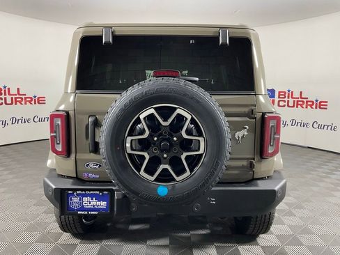 New 2026 Ford Bronco Outer Banks AWD/4WD image 4