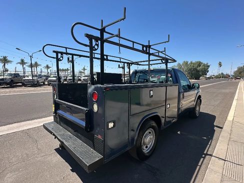 Used 2015 Ford F250 XL RWD image 5