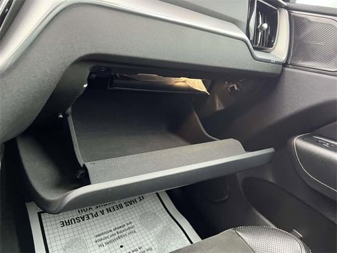 Used 2019 Volvo XC60 T6 R-Design w/ Protection Package image 33