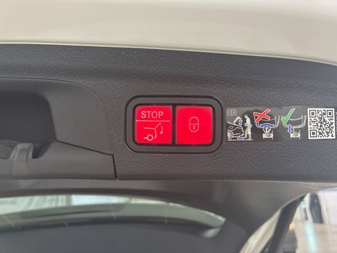 New 2026 Mercedes-Benz GLE 350 4MATIC image 6