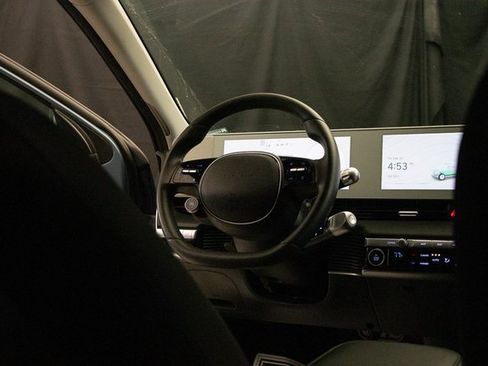 Used 2024 Hyundai Ioniq 5 SEL image 14