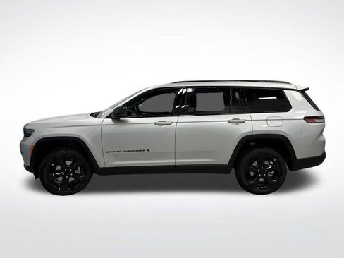 New 2025 Jeep Grand Cherokee L Limited w/ Luxury Tech Group II image 13