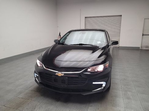 Used 2017 Chevrolet Malibu Premier w/ Premier Sun and Wheel Package FWD image 15