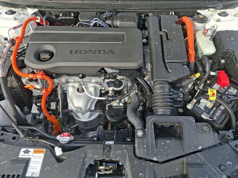 Certified 2025 Honda Accord Sport image 29