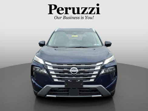 Certified 2025 Nissan Rogue SL w/ Tech Package AWD/4WD image 9
