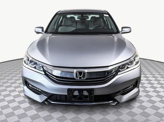 Used 2017 Honda Accord EX-L video 2