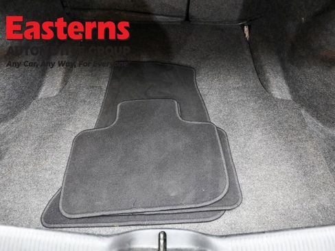 Used 2022 Dodge Charger SXT w/ Leather Interior Group image 9