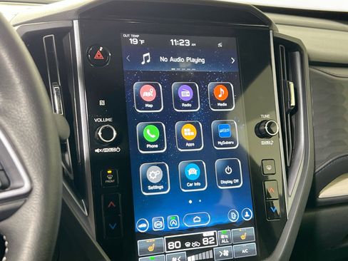 Used 2025 Subaru Forester Limited image 15