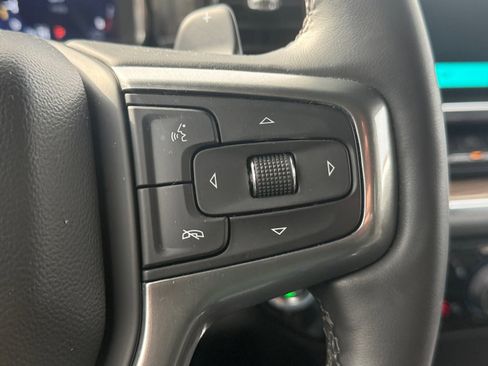 Used 2023 Chevrolet Silverado 1500 LT Trail Boss w/ LPO, Dark Essentials Package image 25