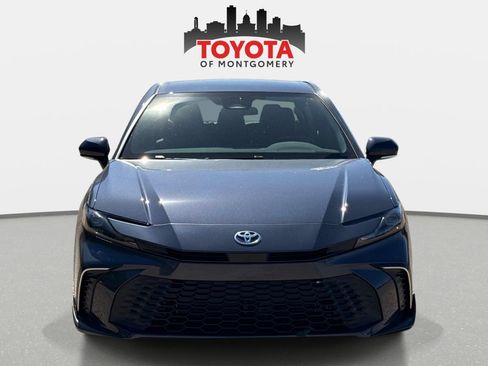 New 2026 Toyota Camry SE image 8