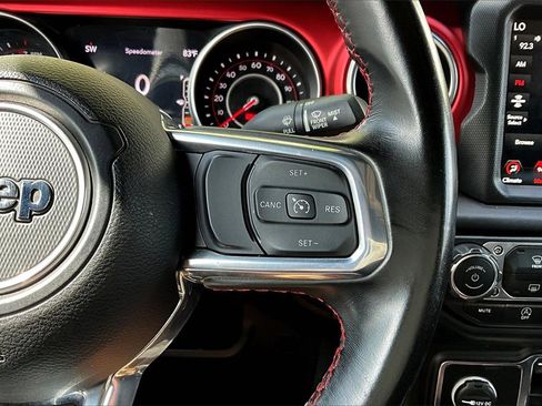 Used 2022 Jeep Gladiator Rubicon w/ Trailer Tow Package image 21