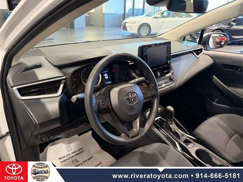 Certified 2022 Toyota Corolla LE image 13