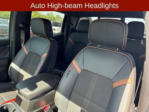 Used 2024 GMC Canyon AT4 w/ Technology Package AWD/4WD image 14