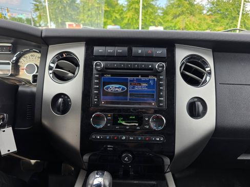 Used 2013 Ford Expedition Limited AWD/4WD image 13