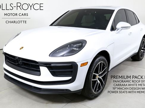 Used 2024 Porsche Macan w/ Premium Plus Package AWD/4WD image 1