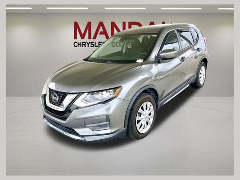 Used 2019 Nissan Rogue S FWD image 1