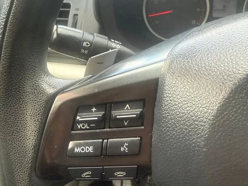 Used 2013 Subaru Crosstrek 2.0i Premium AWD/4WD image 16