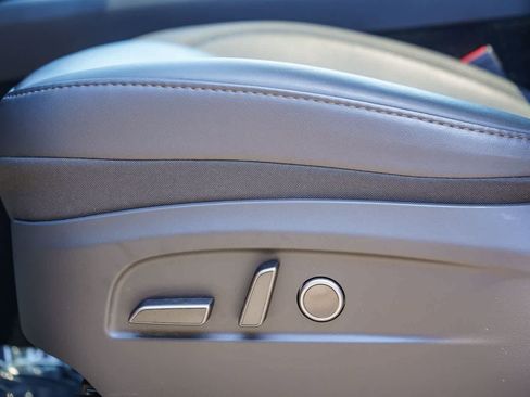 Used 2026 Tesla Model Y AWD image 18