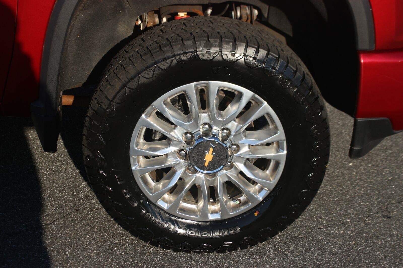 Used 2022 Chevrolet Silverado 2500 High Country w/ Z71 Off-Road Package AWD/4WD image 40