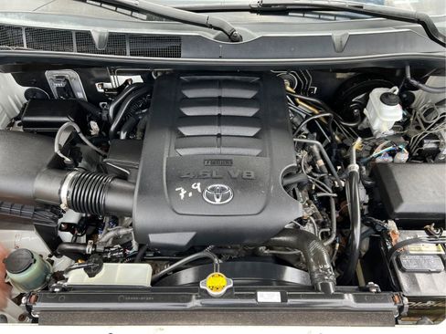 Used 2016 Toyota Tundra SR5 AWD/4WD image 27