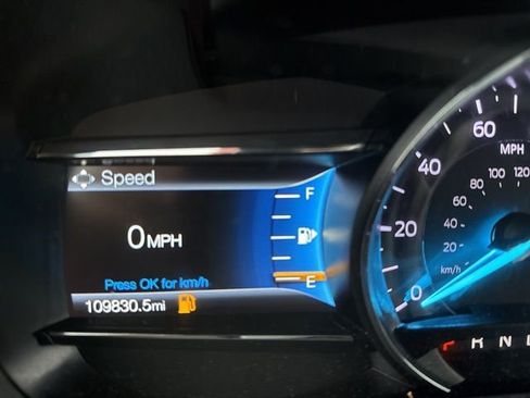 Used 2018 Ford Explorer XLT w/ Equipment Group 202A image 10