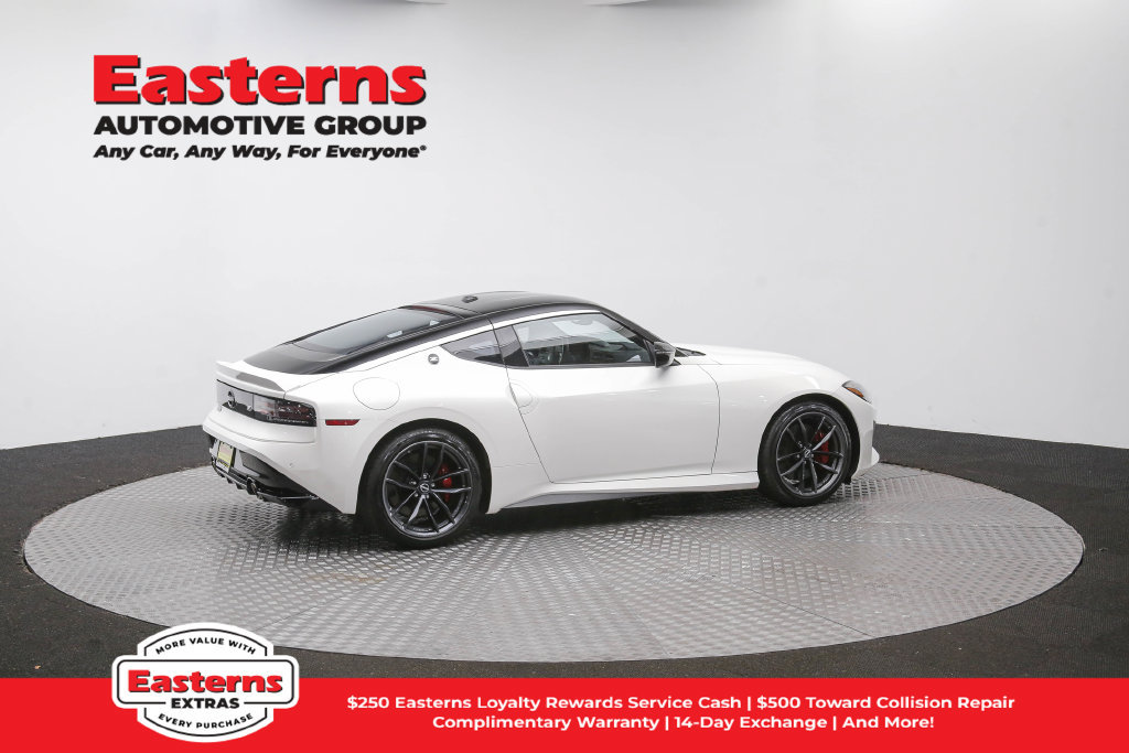 Used 2025 Nissan Z Performance w/ Floor Mat Package RWD image 41