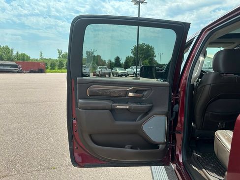 Used 2025 RAM 1500 Limited AWD/4WD image 21