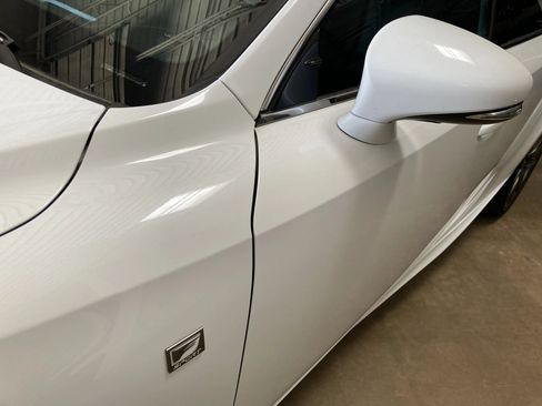 Used 2016 Lexus IS 200t w/ F Sport Package RWD image 15