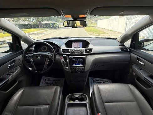 Used 2016 Honda Odyssey Touring image 8