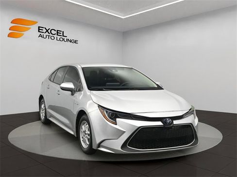 Used 2020 Toyota Corolla LE image 6