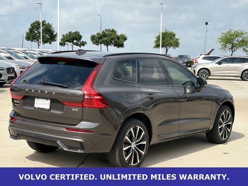 Certified 2025 Volvo XC60 B5 Plus AWD/4WD image 8